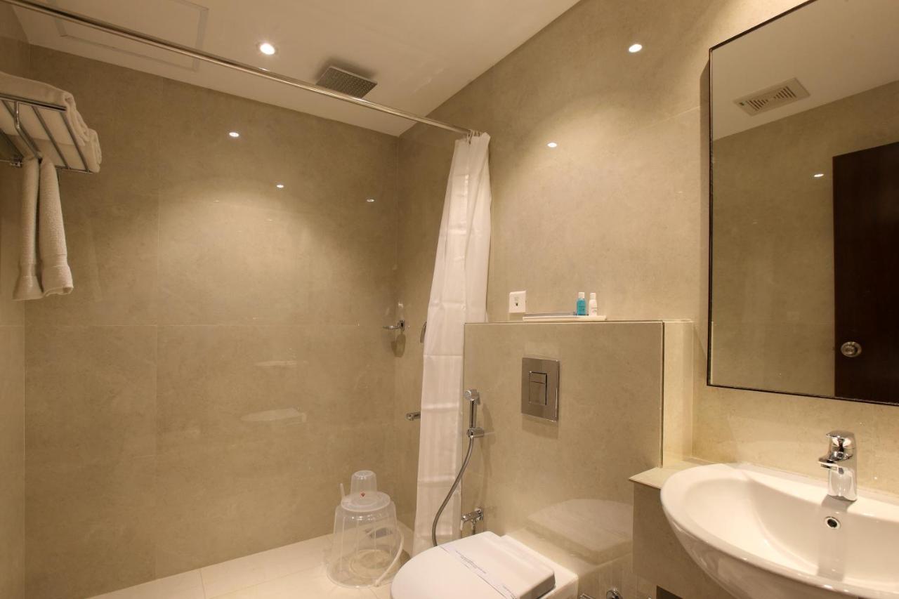 Hotel Park Residency Kuttiyadi Kuttyadi Екстериор снимка