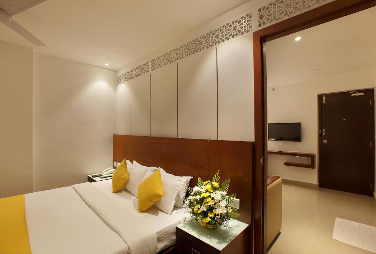 Hotel Park Residency Kuttiyadi Kuttyadi Екстериор снимка